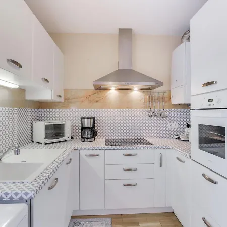 Mendi Lorea By Interhome